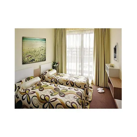 Two-bedroom In * סאני ביץ'